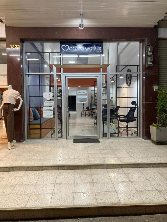 Moocoworking Hotell Loei Exteriör bild