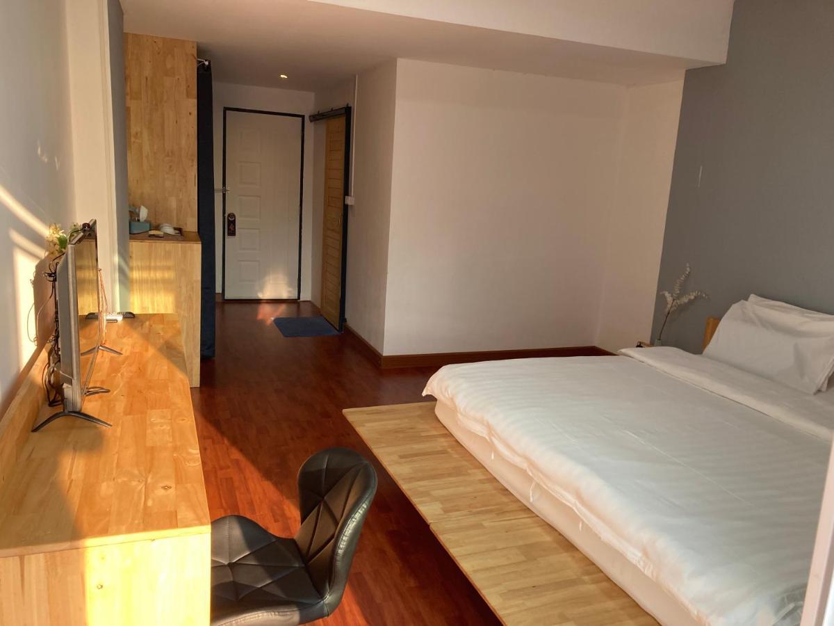 Moocoworking Hotell Loei Exteriör bild