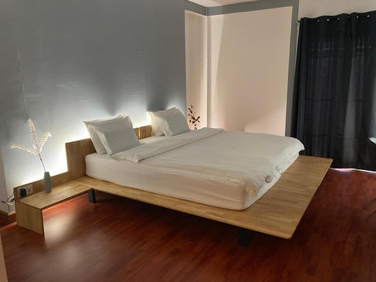Moocoworking Hotell Loei Exteriör bild